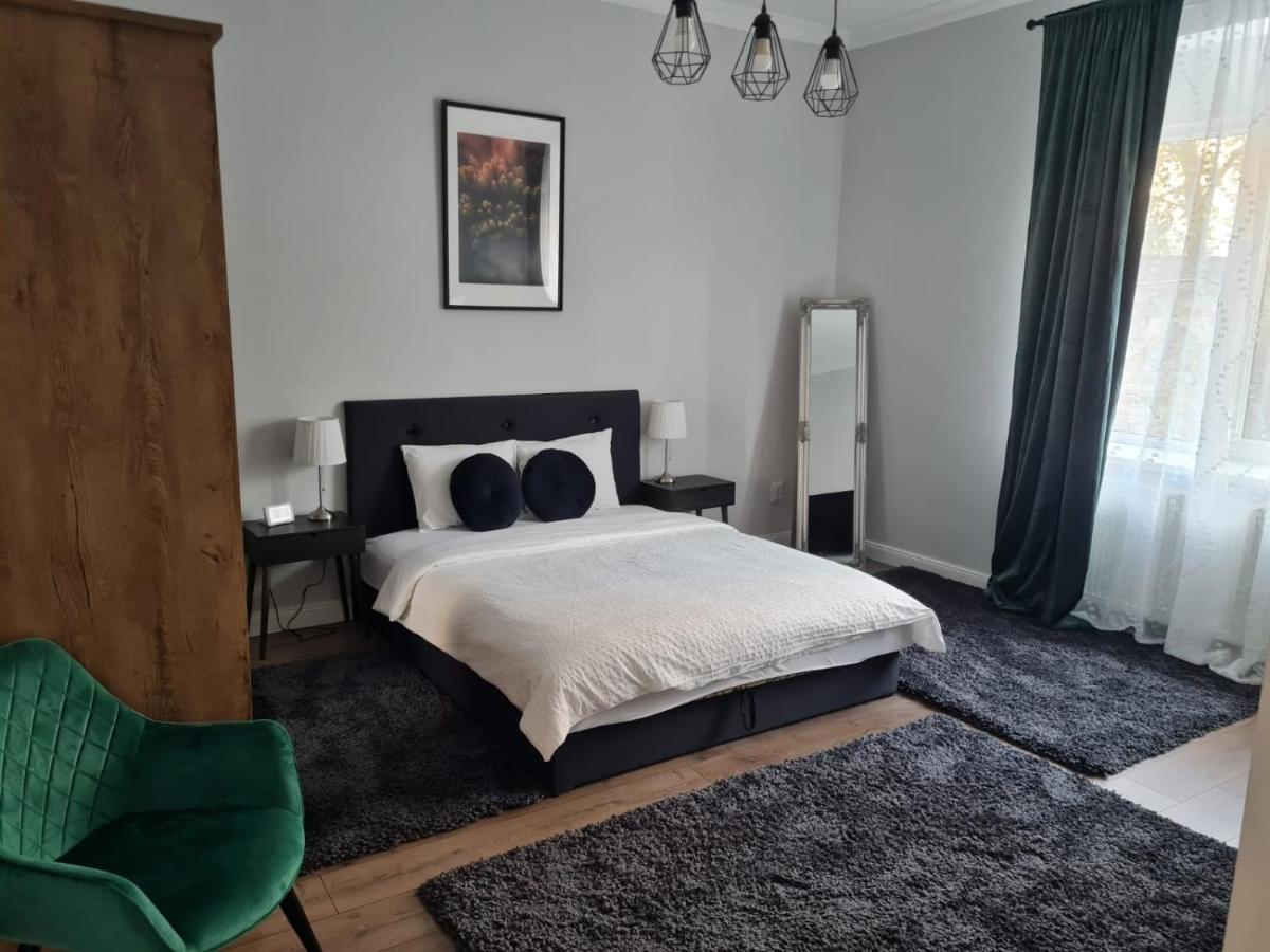 Bulevard Apartments Satu Mare Exterior photo
